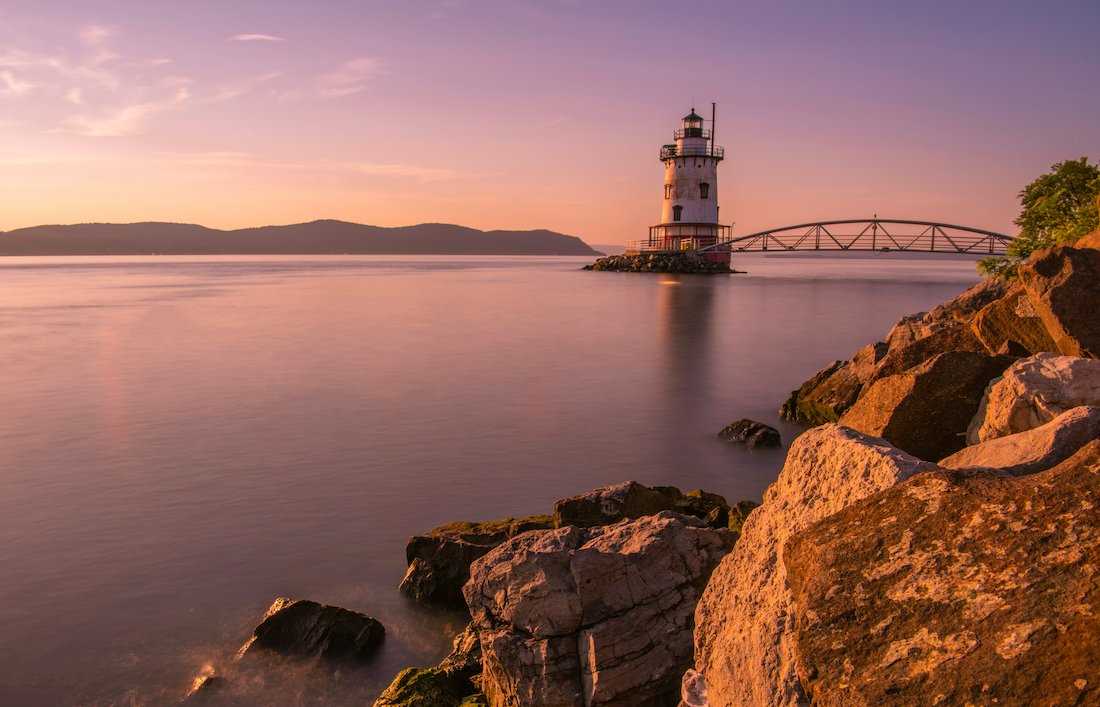 Sleepy Hollow LIghthouse and Bridge.jpg